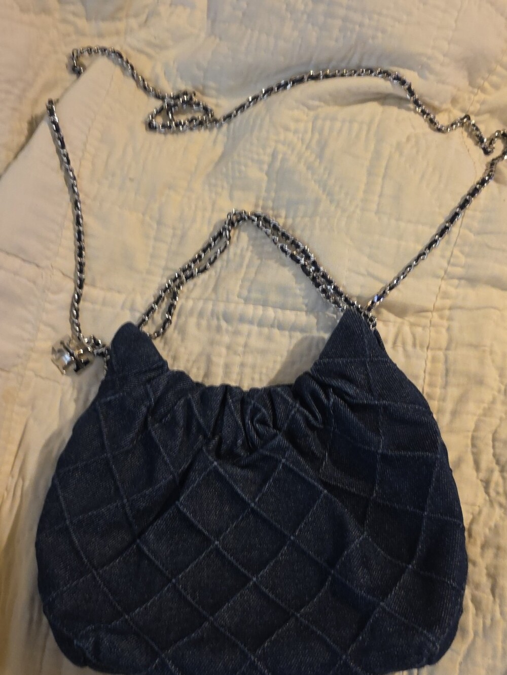 Tory Burch Fleming Mini Soft Denim

Hobo Bag |